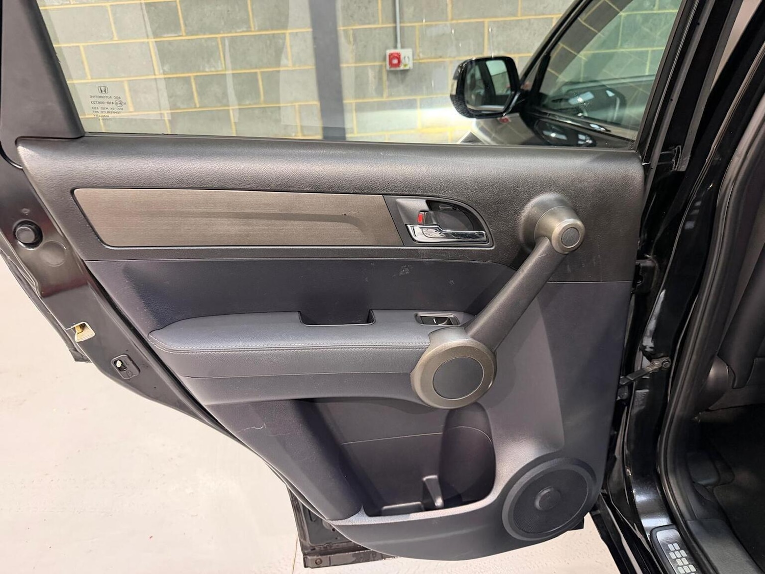 Used Honda CR-V 2011 for sale - 77296838: Photo 30