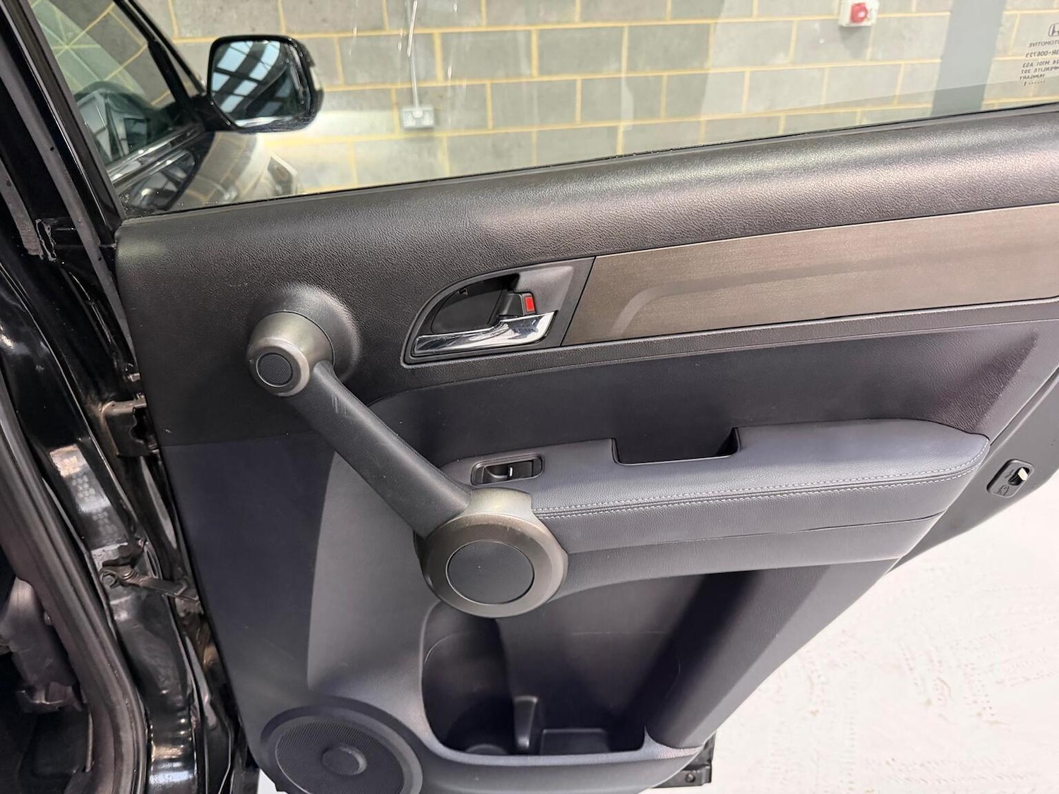 Used Honda CR-V 2011 for sale - 77296838: Photo 31