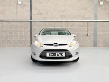 Used Ford Fiesta 2010 for sale - 77687684: Photo