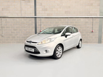 Used Ford Fiesta 2010 for sale - 77687684: Photo