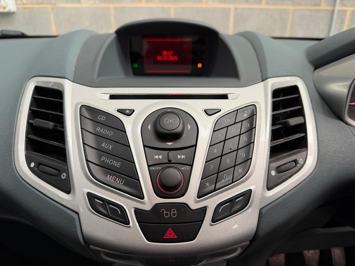 Used Ford Fiesta 2010 for sale - 77687684: Photo 49