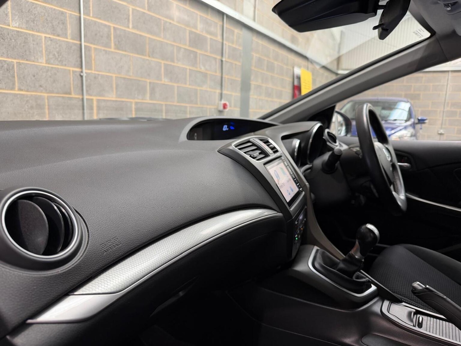 Used Honda Civic 2015 for sale - 77162240: Photo 12