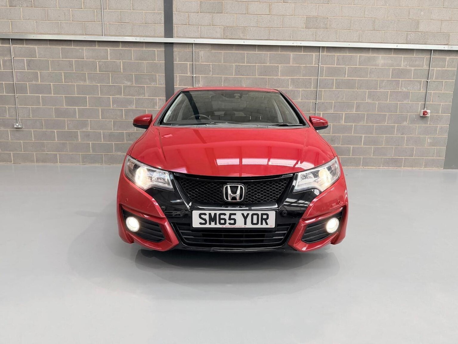 Used Honda Civic 2015 for sale - 77162240: Photo 2