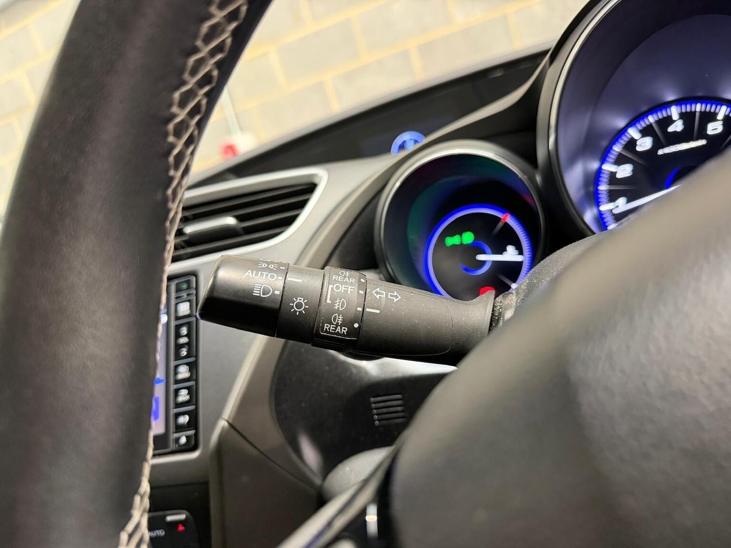 Used Honda Civic 2015 for sale - 77162240: Photo 24