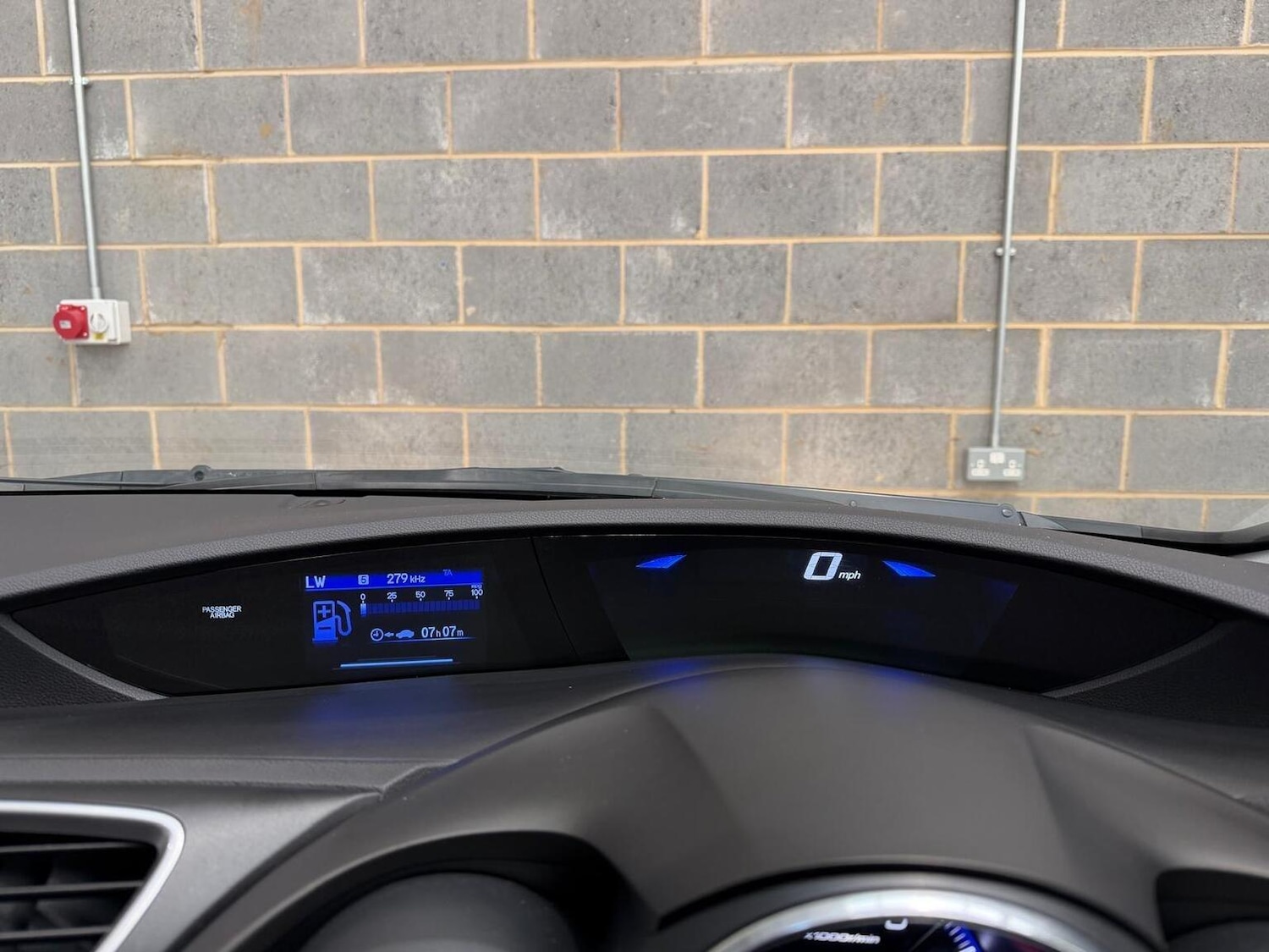 Used Honda Civic 2015 for sale - 77162240: Photo 41