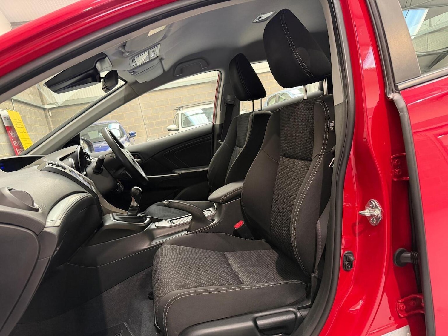 Used Honda Civic 2015 for sale - 77162240: Photo 44