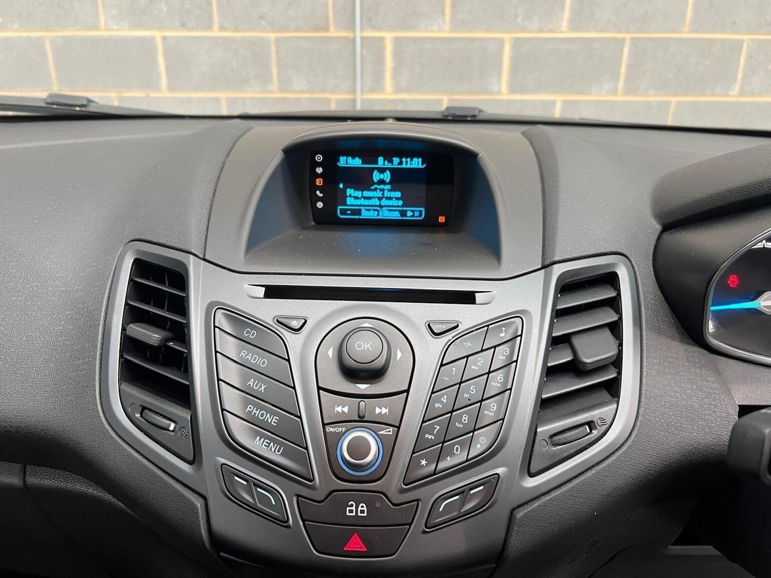 Used Ford Fiesta 2015 for sale - 76945393: Photo 27