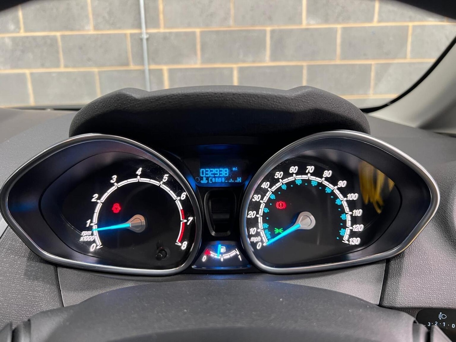 Used Ford Fiesta 2015 for sale - 76945393: Photo 29