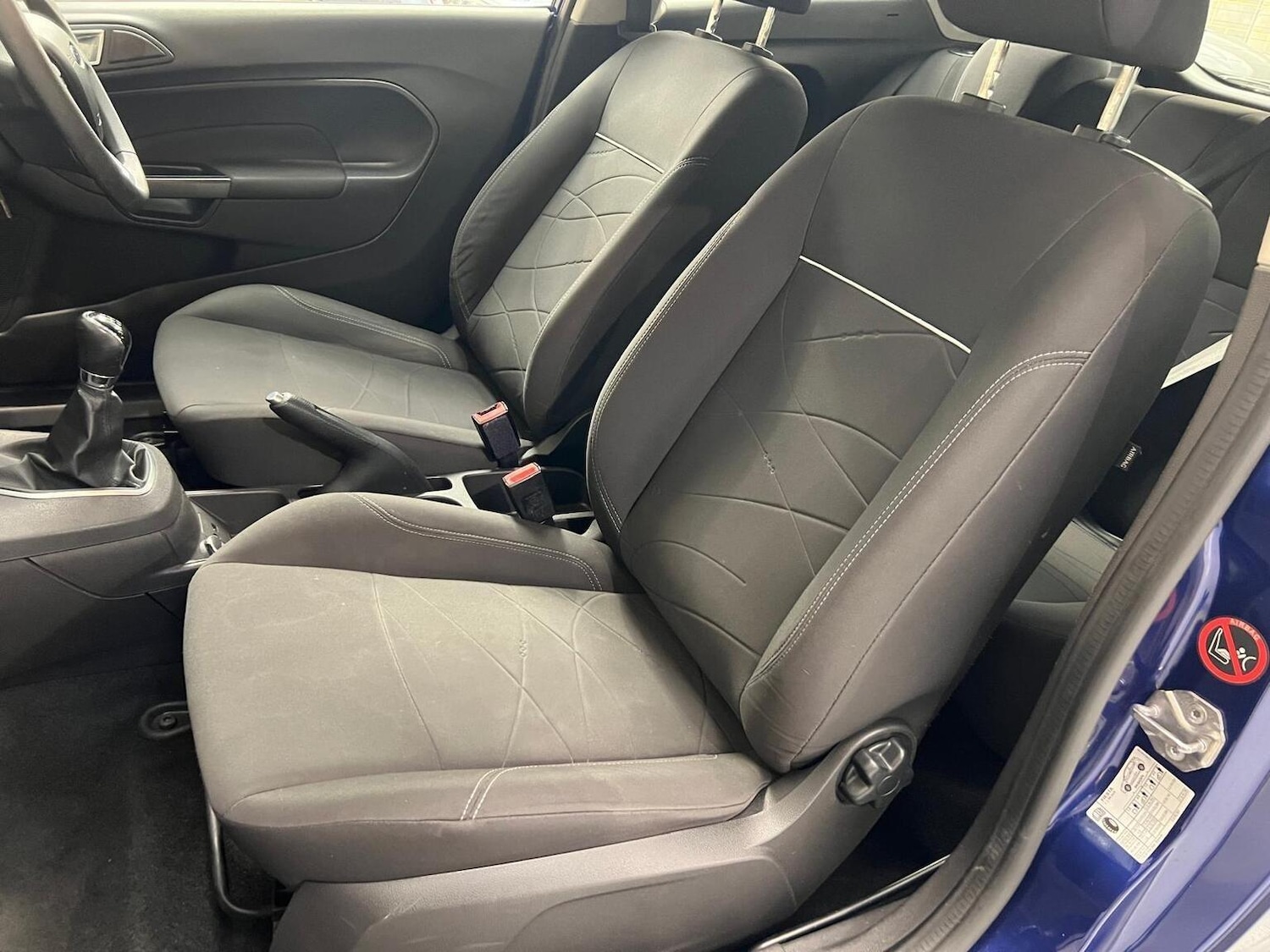 Used Ford Fiesta 2015 for sale - 76945393: Photo 33