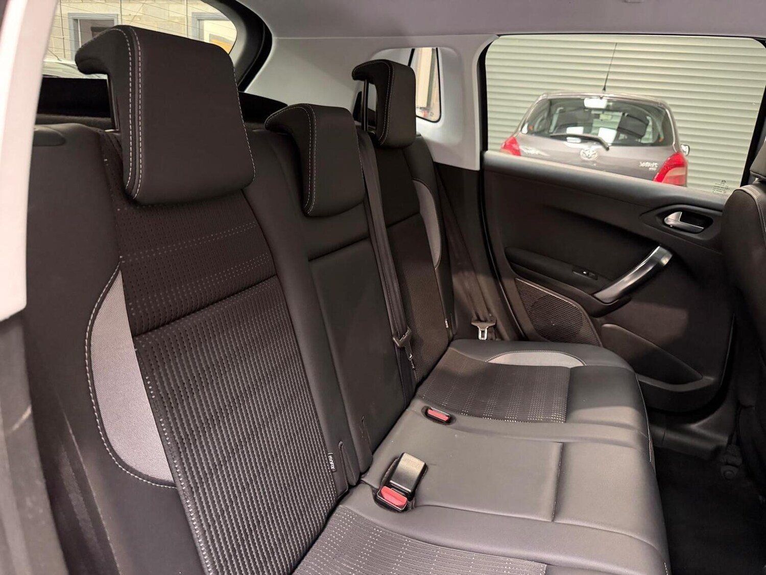 Used Peugeot 2008 2018 for sale - 77789328: Photo 17