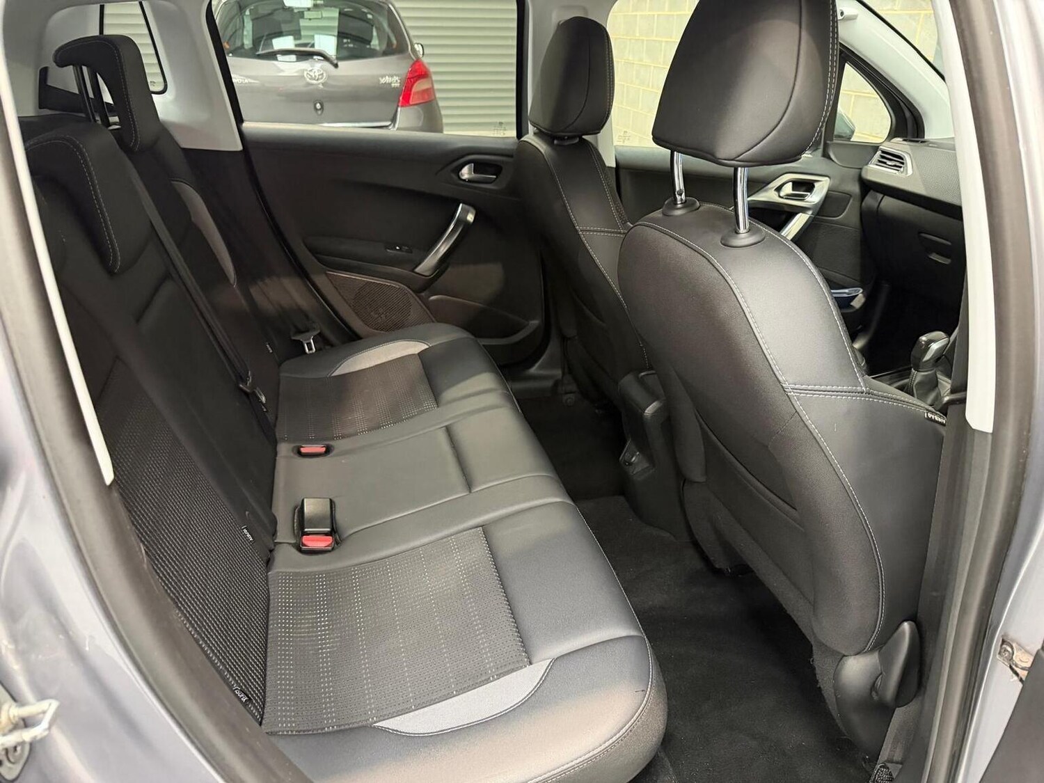 Used Peugeot 2008 2018 for sale - 77789328: Photo 18