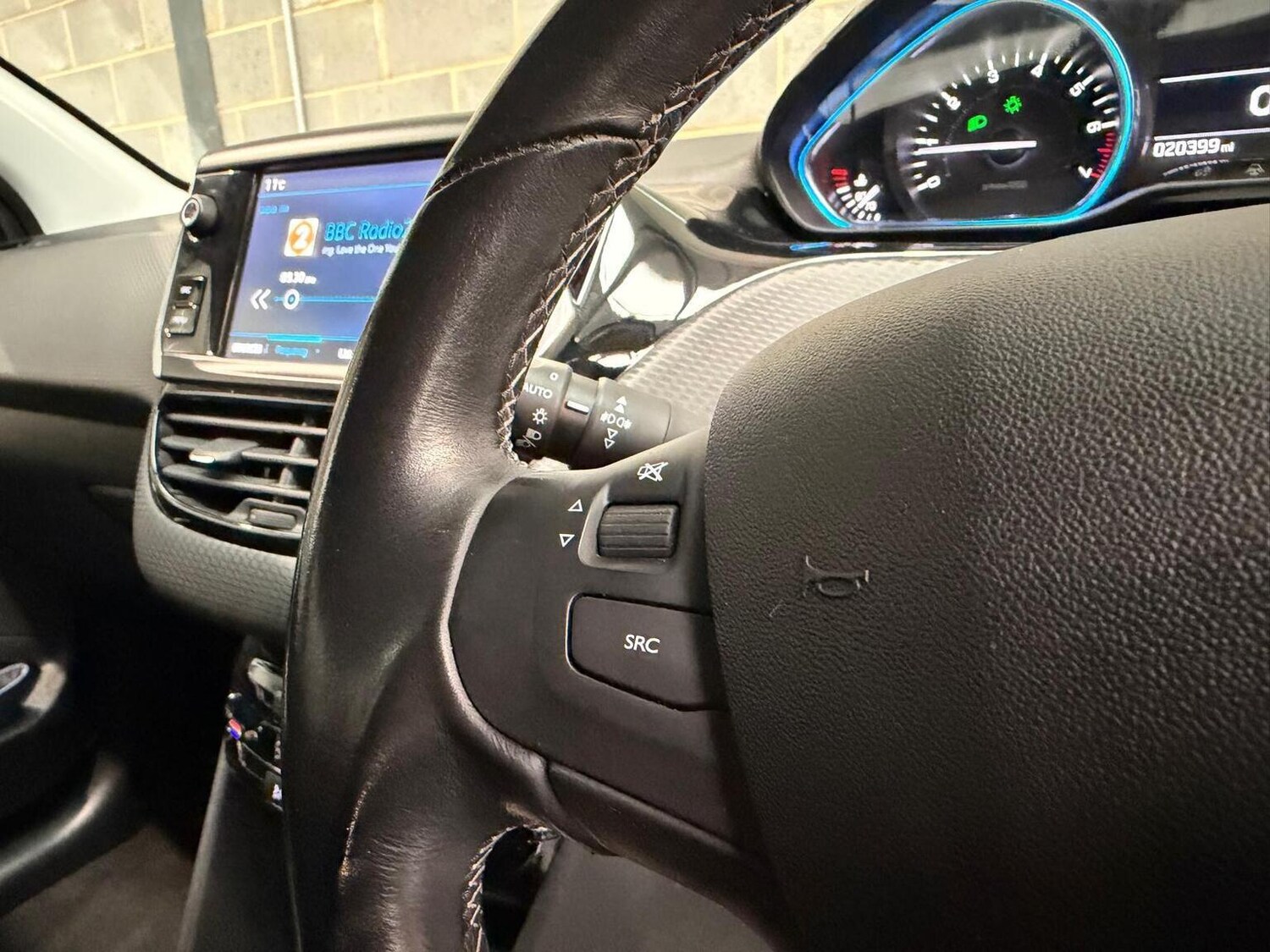 Used Peugeot 2008 2018 for sale - 77789328: Photo 20