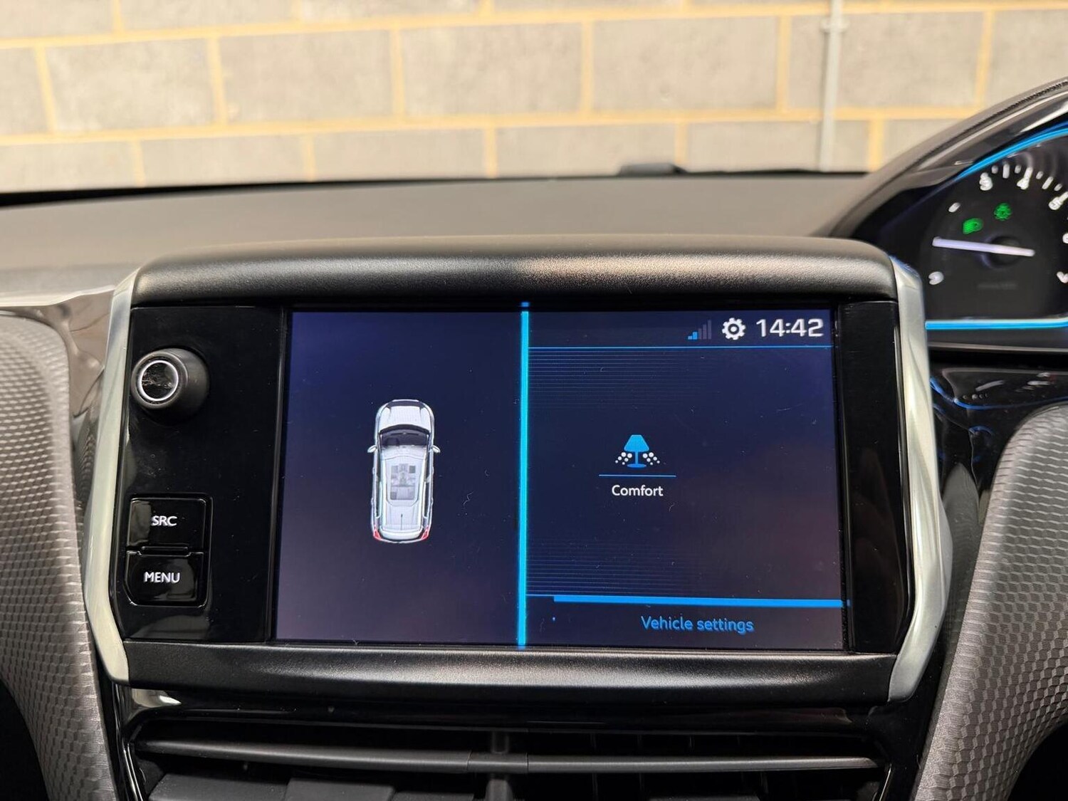 Used Peugeot 2008 2018 for sale - 77789328: Photo 32