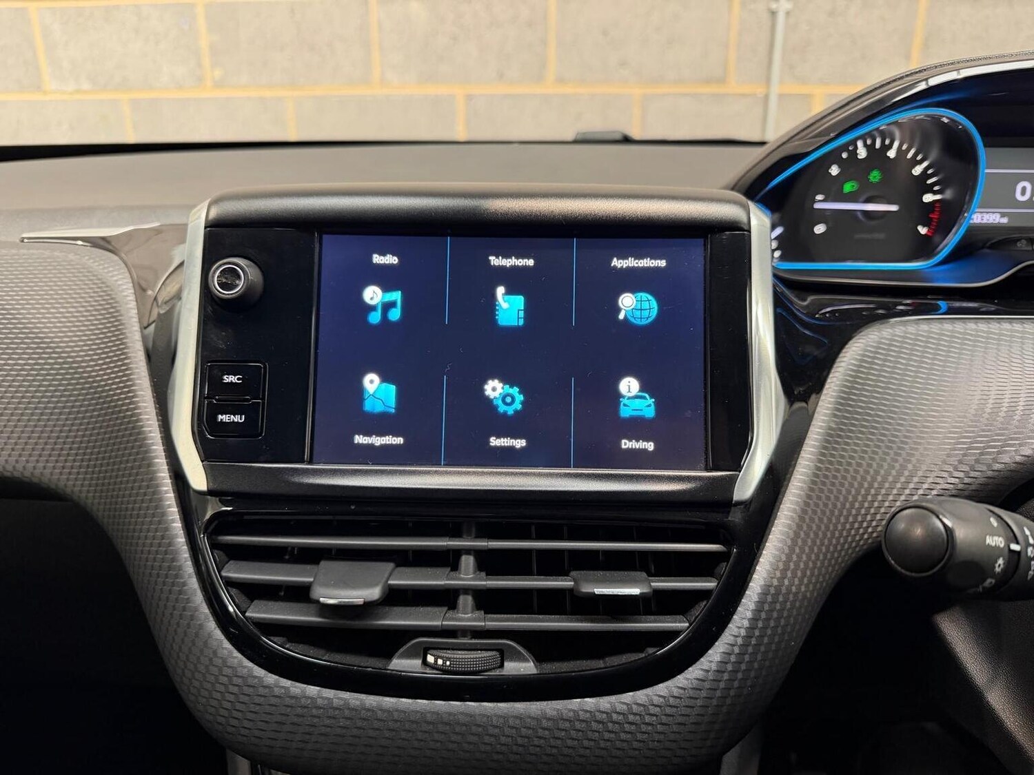 Used Peugeot 2008 2018 for sale - 77789328: Photo 34