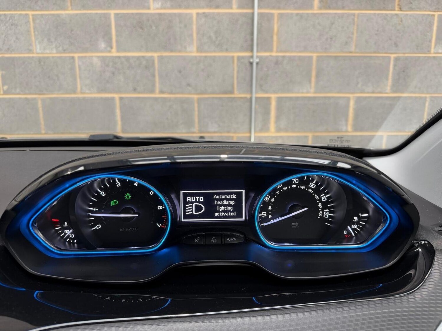 Used Peugeot 2008 2018 for sale - 77789328: Photo 36