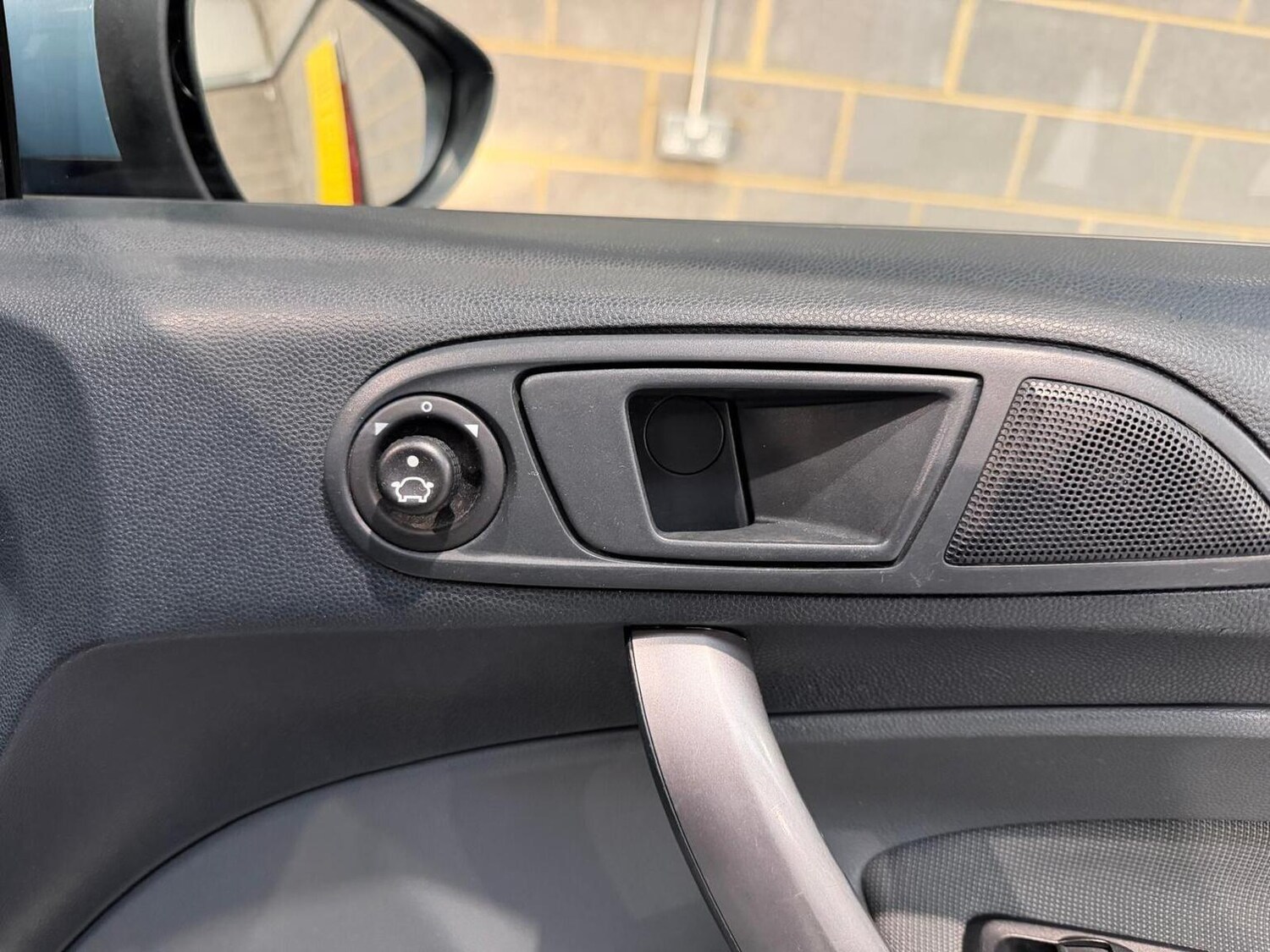 Used Ford Fiesta 2009 for sale - 77474810: Photo 18