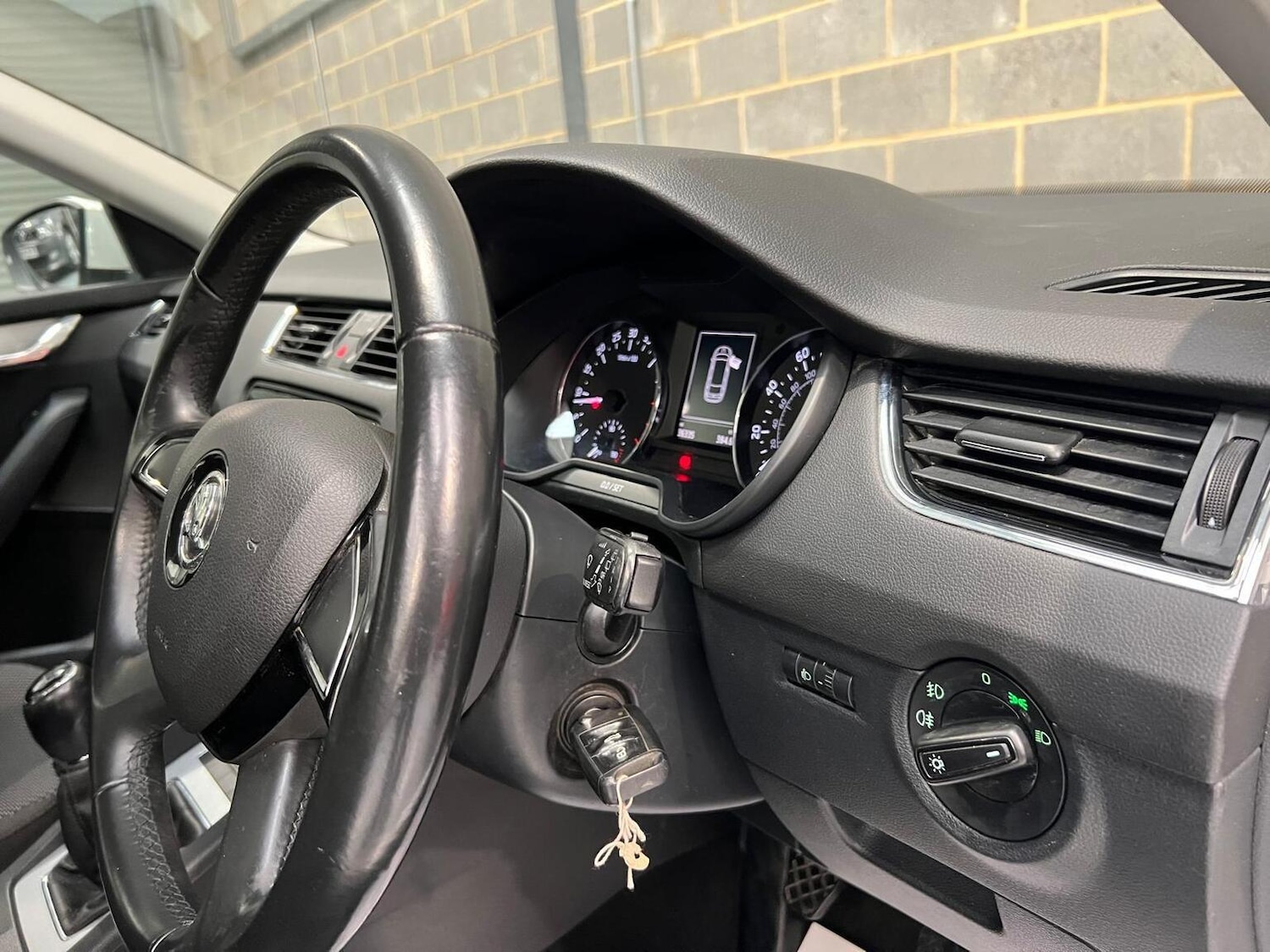 Used Skoda Octavia 2014 for sale - 76945398: Photo 11