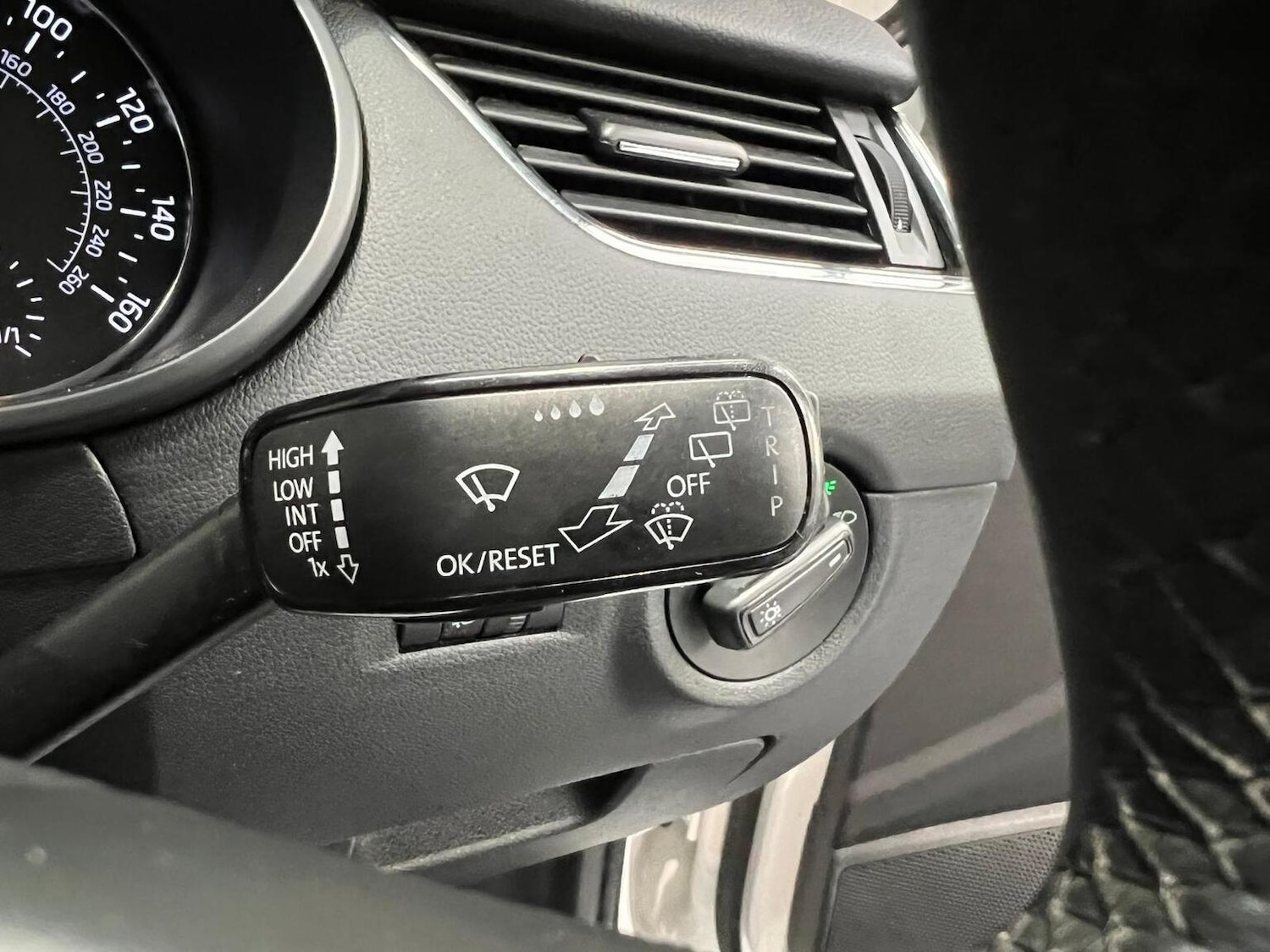 Used Skoda Octavia 2014 for sale - 76945398: Photo 22