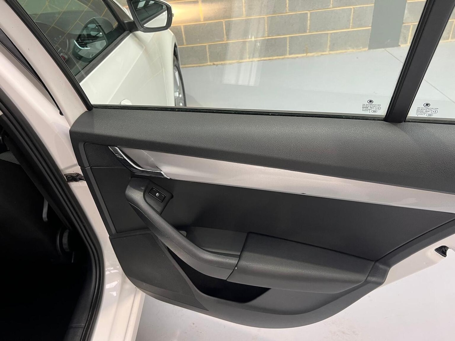 Used Skoda Octavia 2014 for sale - 76945398: Photo 23