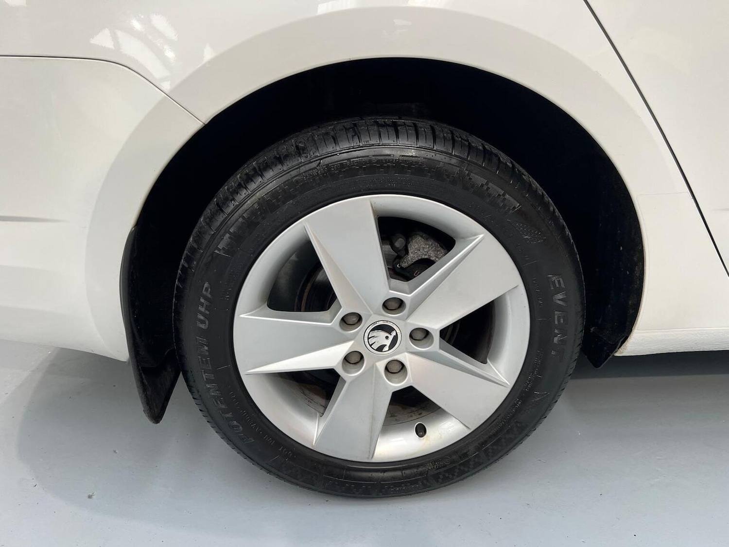 Used Skoda Octavia 2014 for sale - 76945398: Photo 32