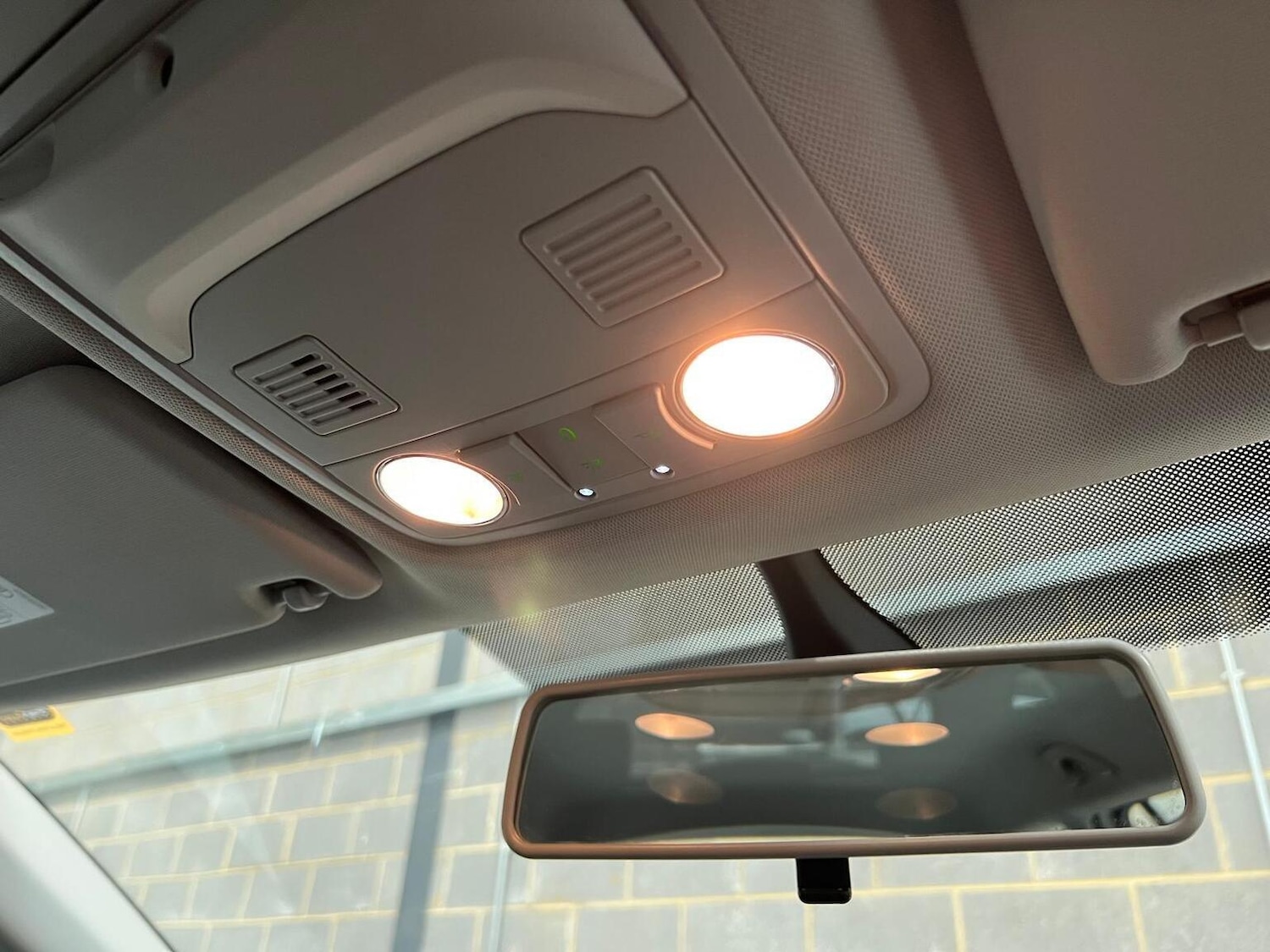 Used Skoda Octavia 2014 for sale - 76945398: Photo 41