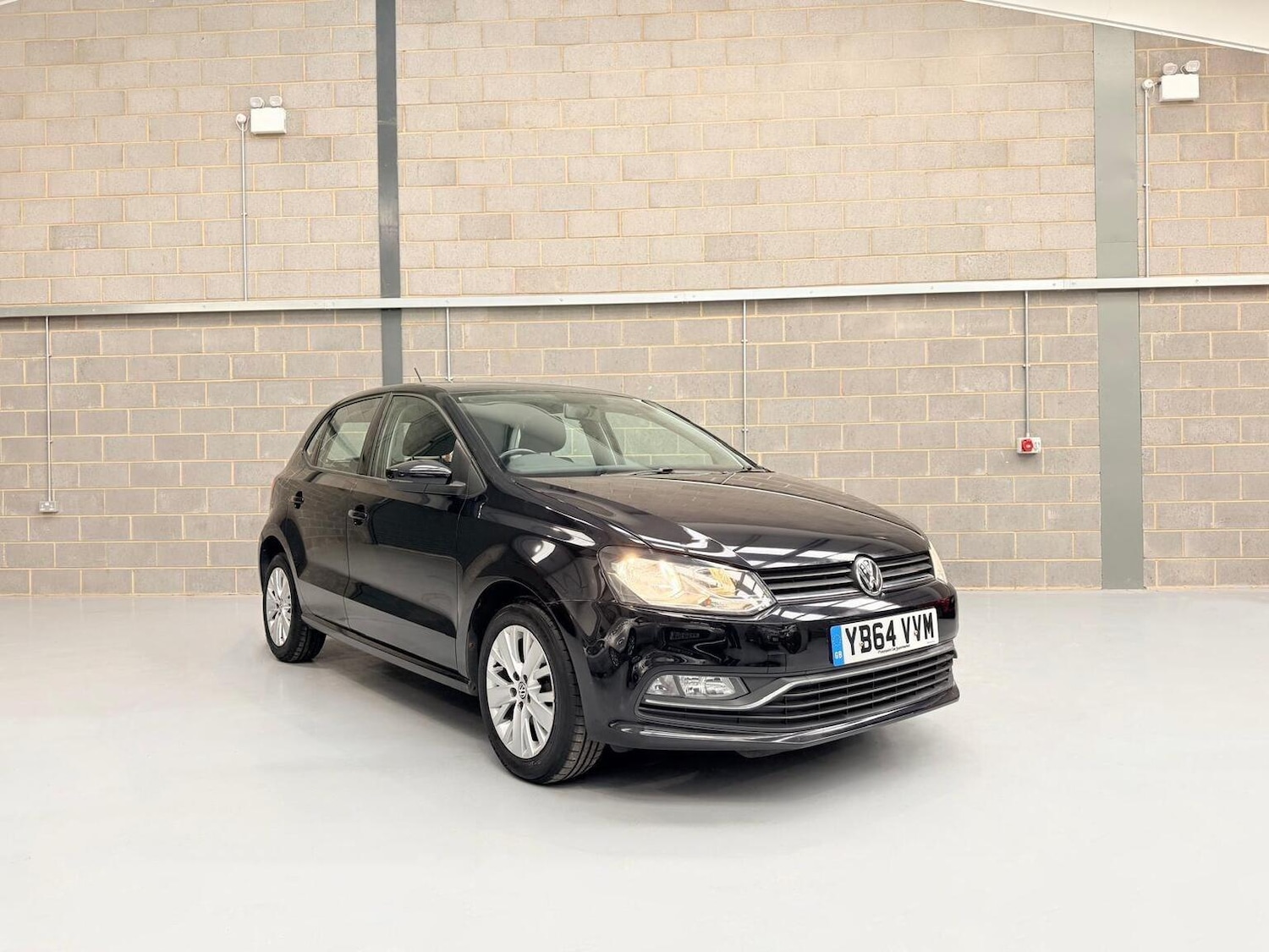 Used Volkswagen Polo 2015 for sale - 77888426: Photo 5