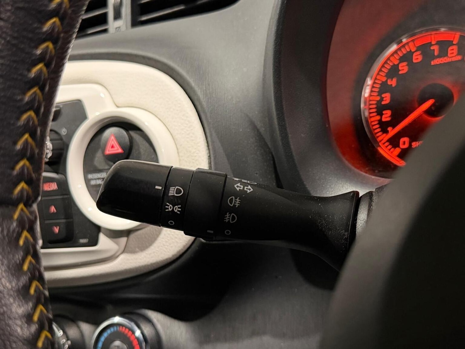 Used Toyota Yaris 2013 for sale - 77113118: Photo 24