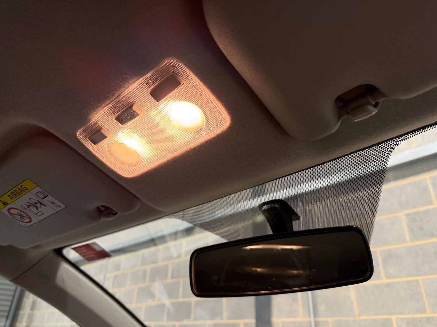 Used Toyota Yaris 2013 for sale - 77113118: Photo 40