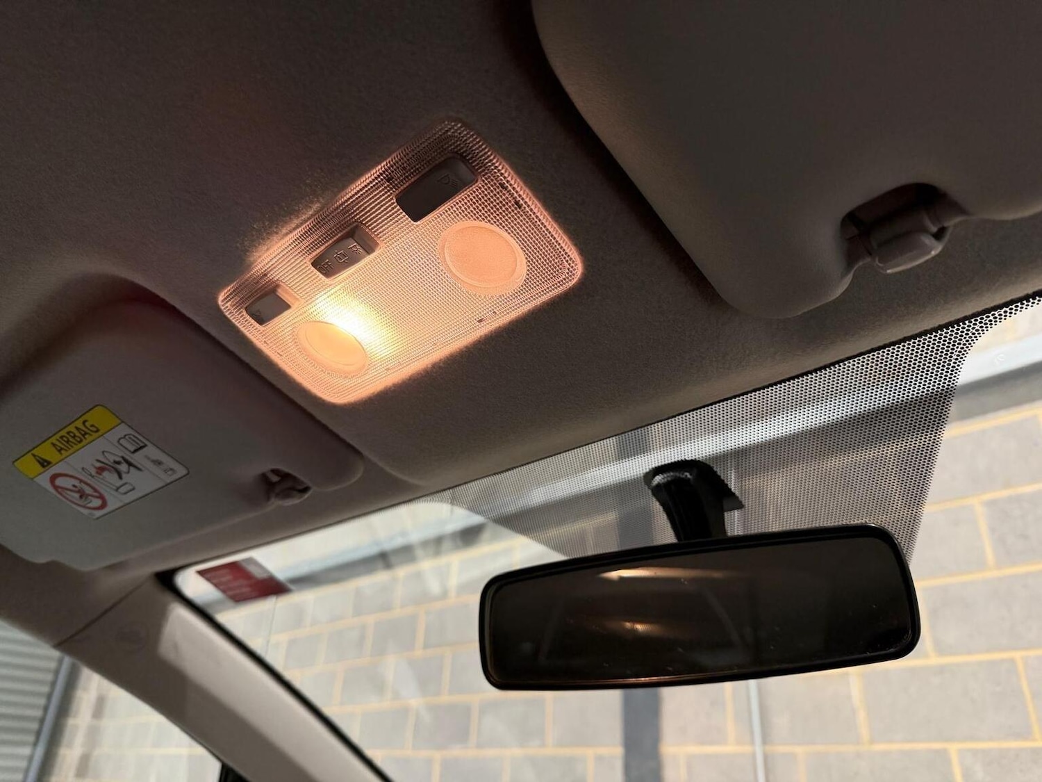 Used Toyota Yaris 2013 for sale - 77113118: Photo 41