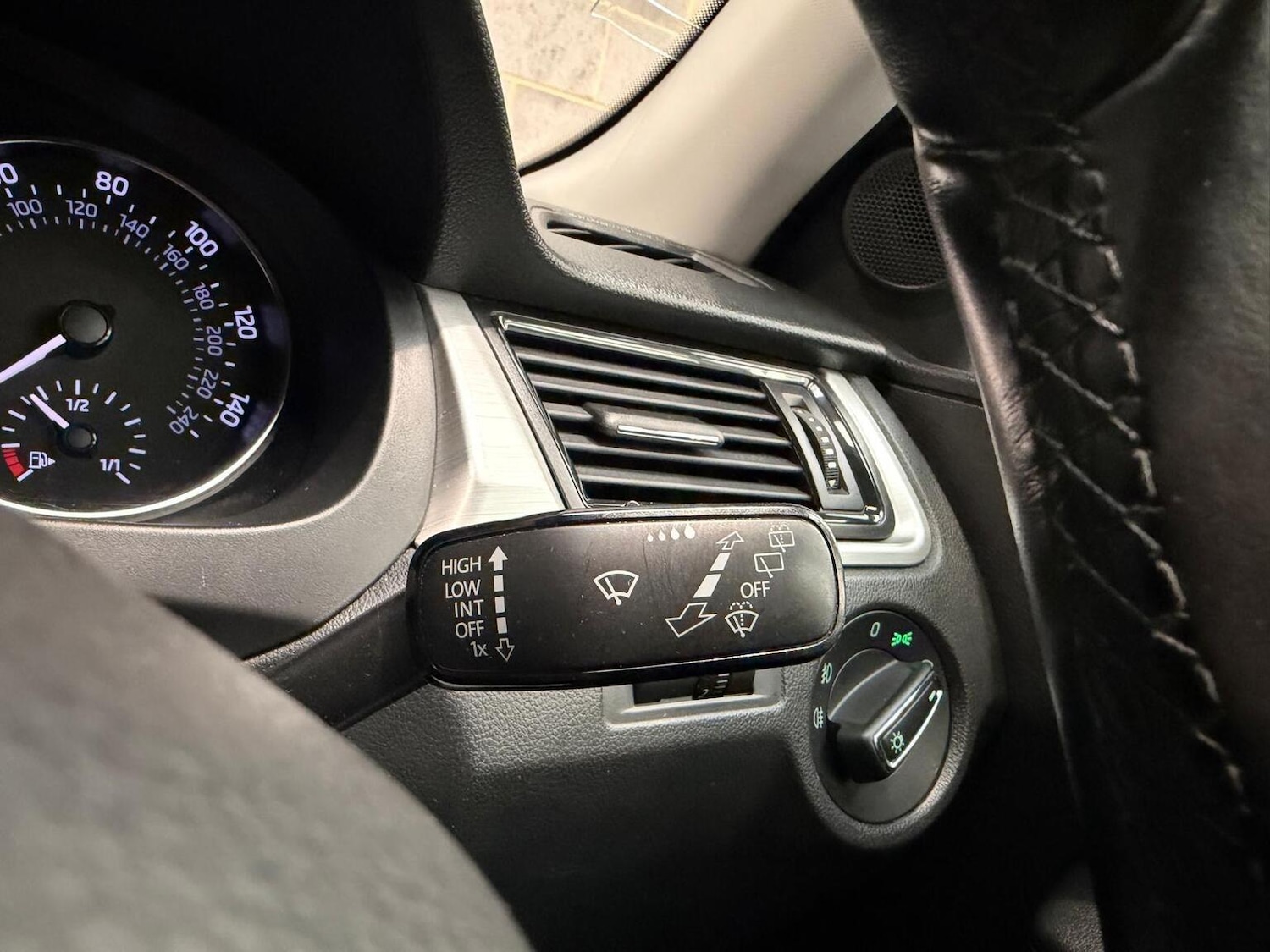 Used Skoda Rapid Spaceback 2017 for sale - 77802660: Photo 22