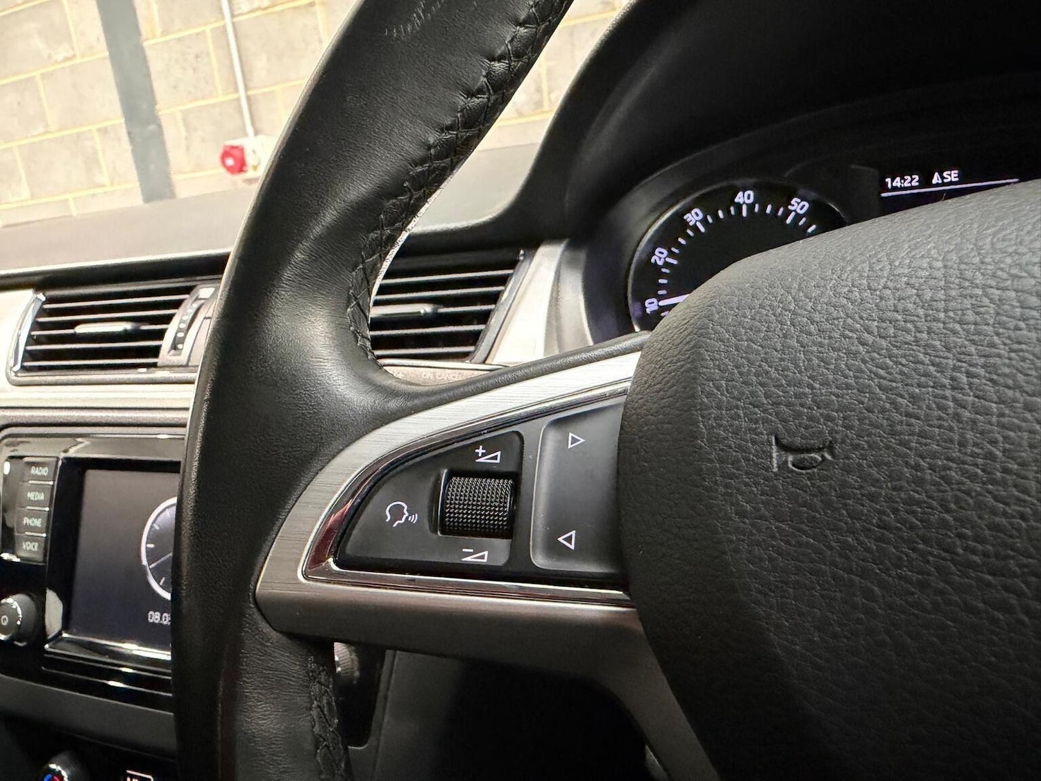 Used Skoda Rapid Spaceback 2017 for sale - 77802660: Photo 23