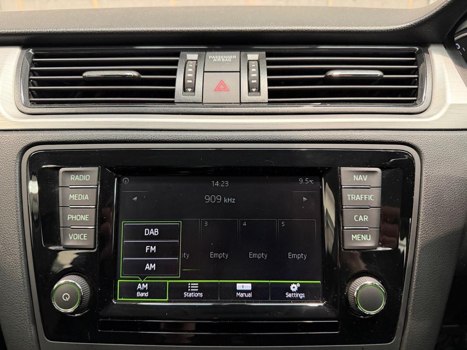 Used Skoda Rapid Spaceback 2017 for sale - 77802660: Photo 42