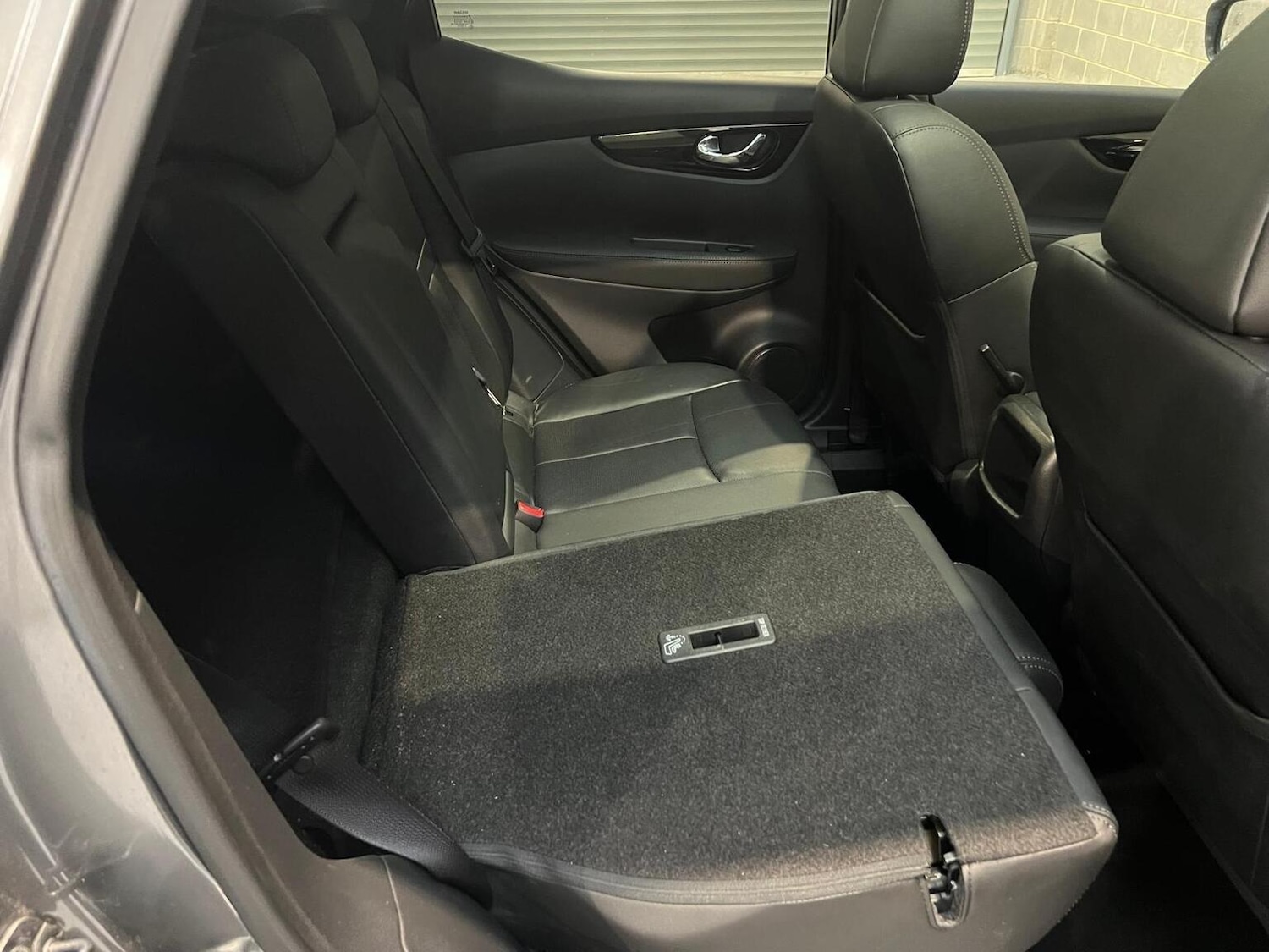 Used Nissan Qashqai 2015 for sale - 76945394: Photo 14