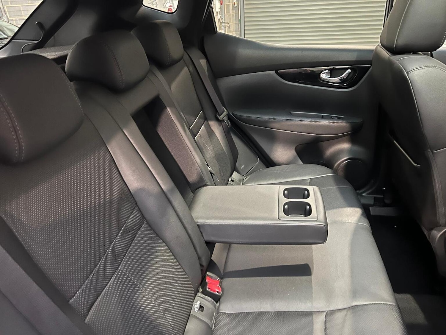 Used Nissan Qashqai 2015 for sale - 76945394: Photo 16