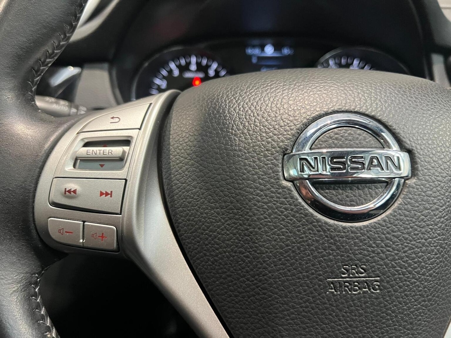 Used Nissan Qashqai 2015 for sale - 76945394: Photo 20