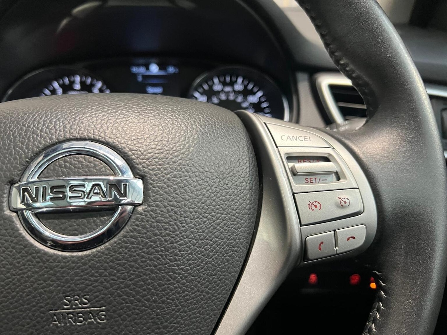 Used Nissan Qashqai 2015 for sale - 76945394: Photo 39