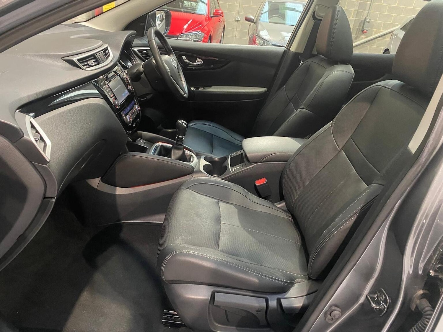 Used Nissan Qashqai 2015 for sale - 76945394: Photo 41