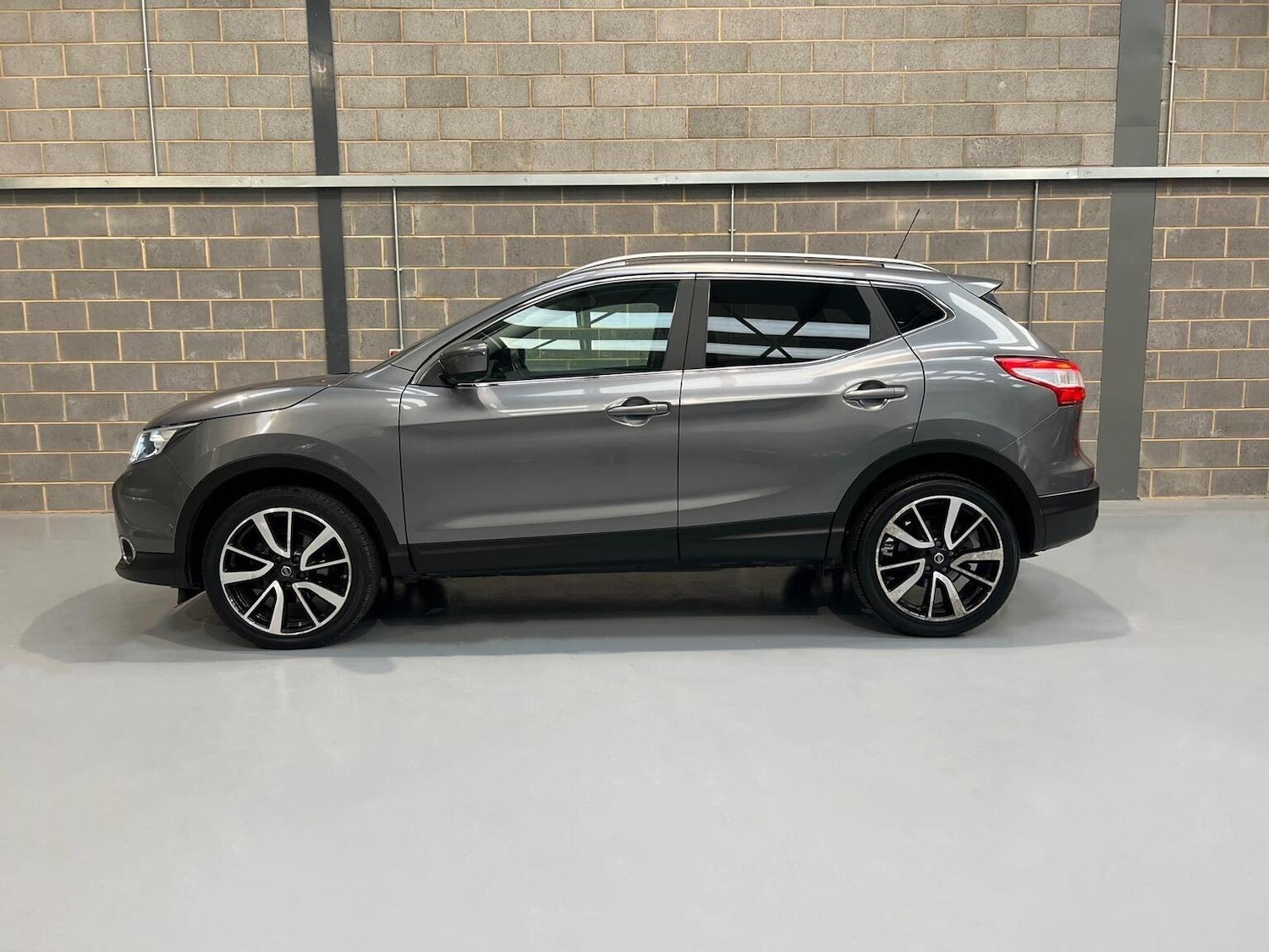 Used Nissan Qashqai 2015 for sale - 76945394: Photo 6