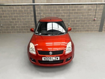 Used Suzuki Swift 2009 for sale - 79608553: Photo