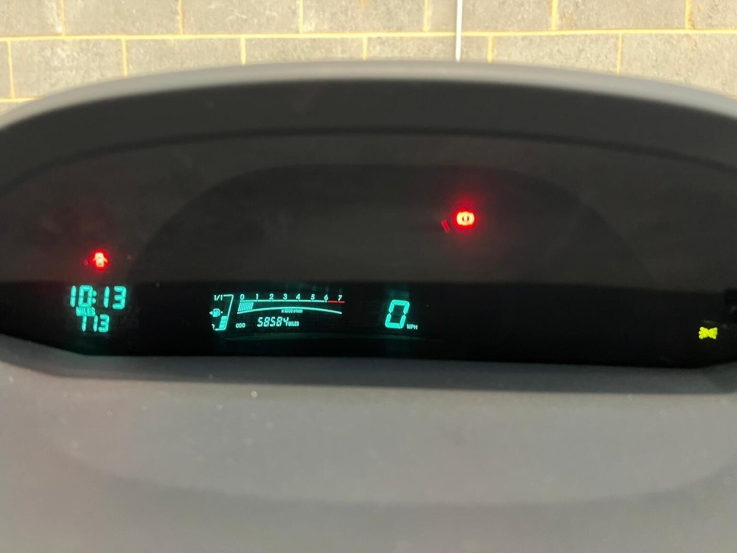 Used Toyota Yaris 2009 for sale - 76945392: Photo 34