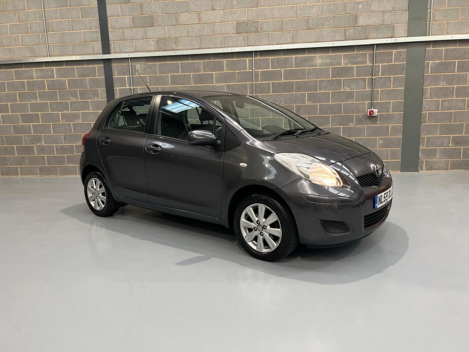 Used Toyota Yaris 2009 for sale - 76945392: Photo 5