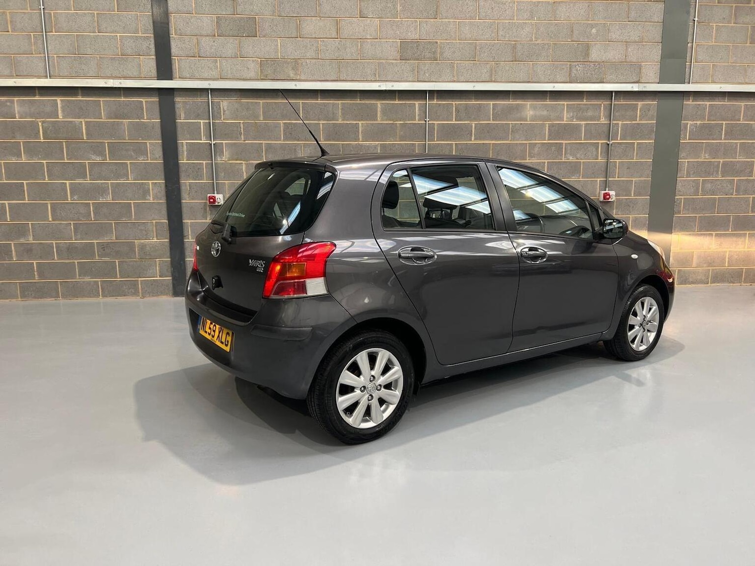 Used Toyota Yaris 2009 for sale - 76945392: Photo 9