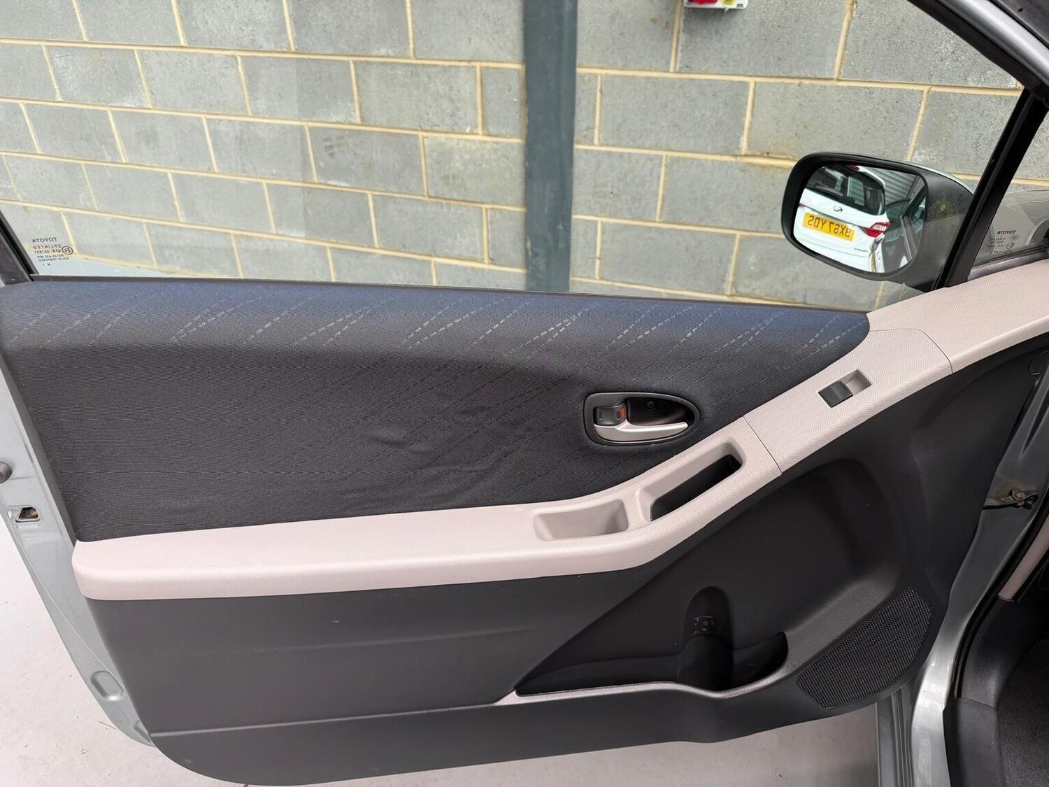 Used Toyota Yaris 2008 for sale - 78198021: Photo 27