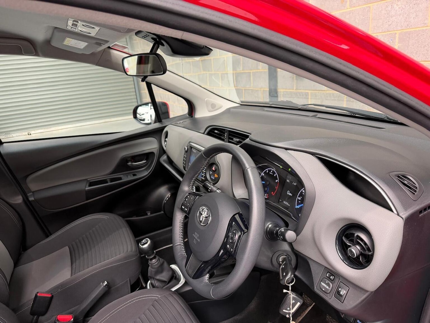 Used Toyota Yaris 2017 for sale - 77595453: Photo 10