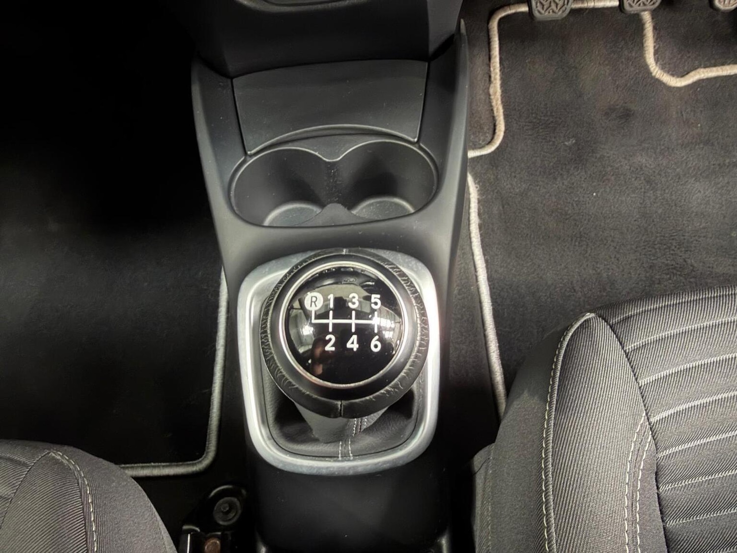 Used Toyota Yaris 2017 for sale - 77595453: Photo 11