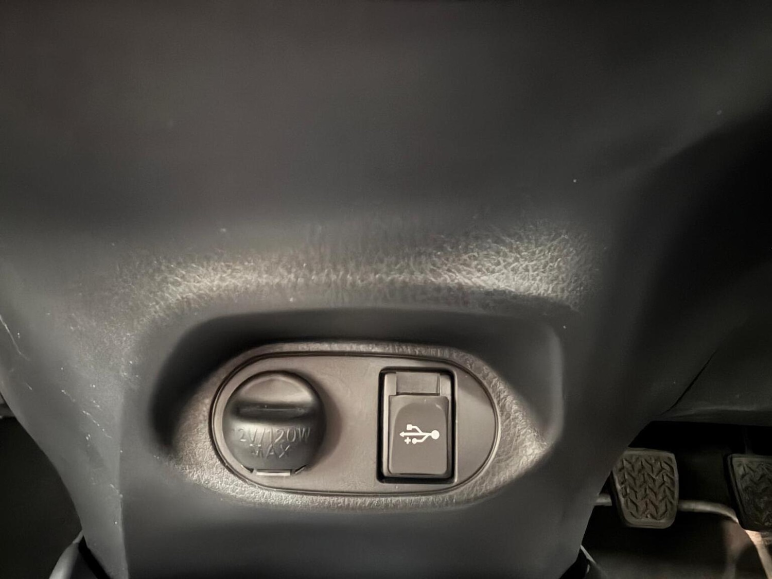 Used Toyota Yaris 2017 for sale - 77595453: Photo 29