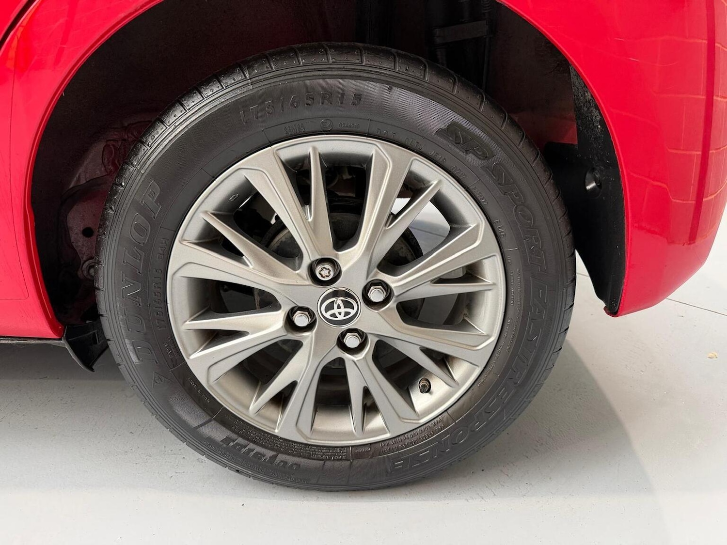 Used Toyota Yaris 2017 for sale - 77595453: Photo 39