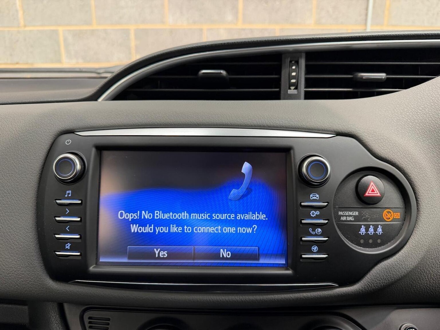 Used Toyota Yaris 2017 for sale - 77595453: Photo 42