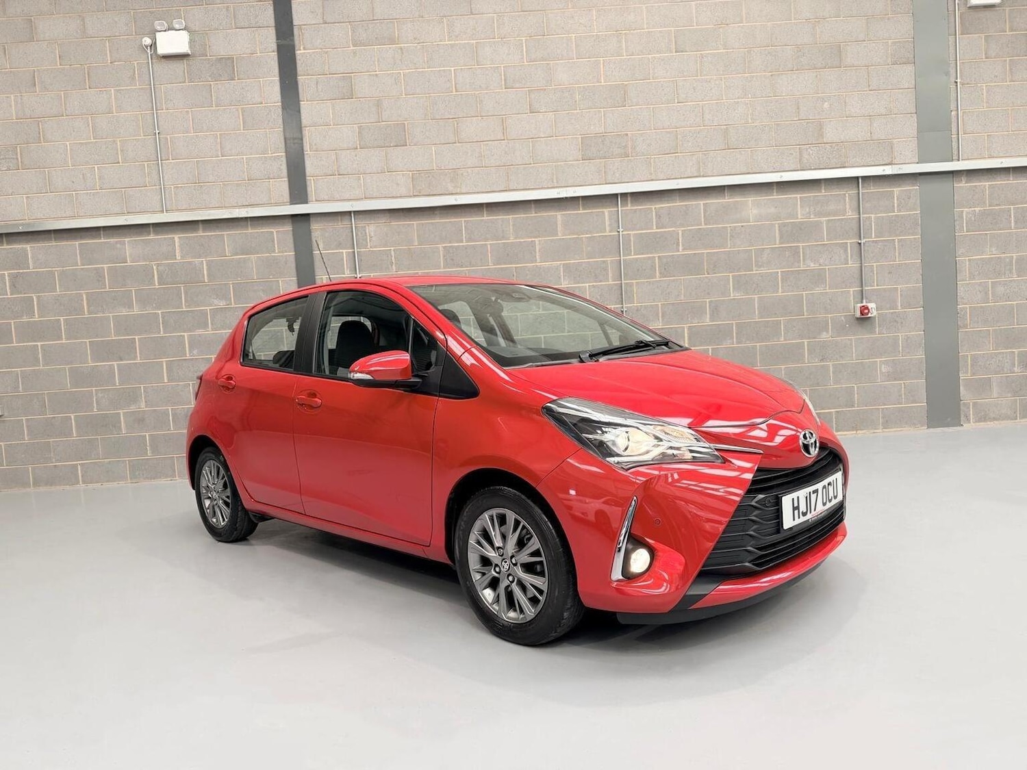 Used Toyota Yaris 2017 for sale - 77595453: Photo 5