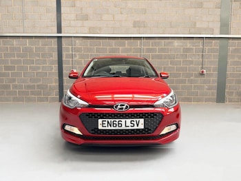 Used Hyundai i20 2017 for sale - 79483361: Photo